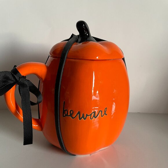 Rae Dunn Mug Beware Pumpkin Jack O Lantern Artisan Collect Halloween Coffee NWT - Picture 3 of 9